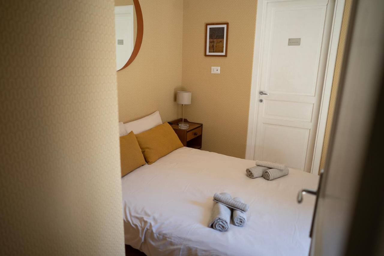 Casa Vayu - Rooms & Garden Naples Exterior photo